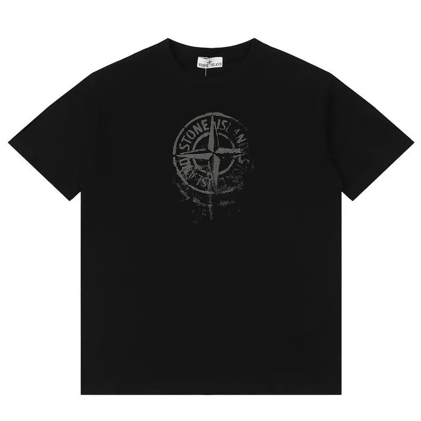 W676#P110💰 [Stone lsland/Stone Island summer new style short-sleeved T-shirt with missing distressed print] ⚠️[Original creation with high control of details] - Made of 260g combed cotton 32-count double yarn, soft and comfortable to the touch, sweat-absorbent and breathable. - Simple, basic and versatile style, original quality, the first choice for couples. - Made in a large factory, four needles and five threads on the shoulder, neatly arranged, high quality workmanship. - Same style for men and women. Very versatile, one piece for everyone, details are clearly visible. Color: Black White Size: M L